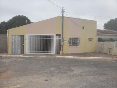 Casa para Venda, em Cuiabá, bairro Dom Aquino, 4 dormitórios, 3 banheiros, 1 suíte, 2 vagas